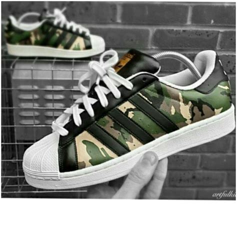 adidas outlet military discount.